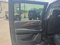 Used 2019  Cadillac Escalade ESV 4d SUV 4WD Premium Luxury at City Wide Auto Credit near Toledo&comma; OH