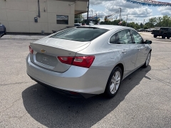 Used 2017  Chevrolet Malibu 4d Sedan LT at City Wide Auto Credit near Toledo&comma; OH