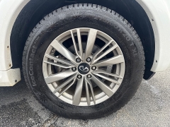 Used 2018  INFINITI QX80 4d SUV AWD at City Wide Auto Credit near Toledo&comma; OH