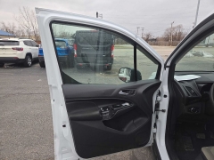 Used 2016  Ford Transit Connect Cargo Ext Van XLT at City Wide Auto Credit near Toledo&comma; OH
