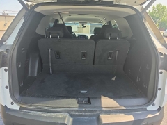 Used 2020  Chevrolet Traverse 4d SUV AWD LT Cloth w&sol;1LT at City Wide Auto Credit near Toledo&comma; OH
