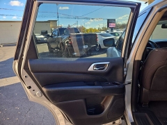 Used 2020  Nissan Pathfinder 4d SUV FWD SV at City Wide Auto Credit near Toledo&comma; OH