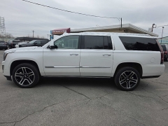 Used 2018  Cadillac Escalade ESV 4d SUV 4WD Premium Luxury at City Wide Auto Credit near Toledo&comma; OH