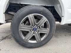 Used 2020  Ford F-150 4WD SuperCrew Lariat 5 1&sol;2 at City Wide Auto Credit near Toledo&comma; OH