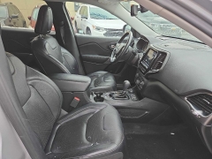 Used 2019  Jeep Cherokee 4d SUV 4WD Limited 3&period;2L at City Wide Auto Credit near Toledo&comma; OH