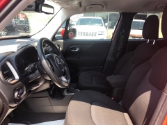 Used 2017  Jeep Renegade 4d SUV 4WD Latitude at City Wide Auto Credit near Toledo, OH