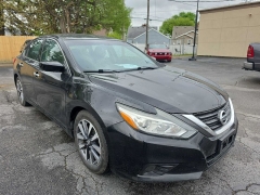 Used 2017  Nissan Altima 4d Sedan 2&period;5L at City Wide Auto Credit near Toledo&comma; OH