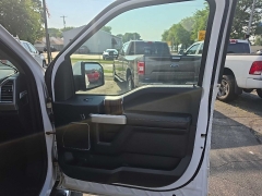 Used 2016  Ford F-150 4WD SuperCrew Limited at City Wide Auto Credit near Toledo&comma; OH