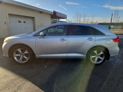 Used 2011  Toyota Venza 4d SUV AWD V6 at City Wide Auto Credit near Toledo&comma; OH
