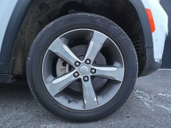 Used 2021  Jeep Grand Cherokee L Limited 4x4 at City Wide Auto Credit near Toledo&comma; OH