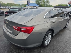 Used 2018  Chevrolet Malibu 4d Sedan LT at City Wide Auto Credit near Toledo&comma; OH