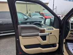 Used 2018  Ford F-150 4WD SuperCab Lariat at City Wide Auto Credit near Toledo&comma; OH