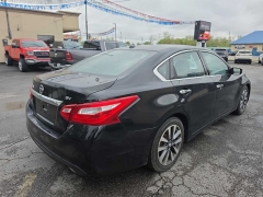 Used 2017  Nissan Altima 4d Sedan 2&period;5L at City Wide Auto Credit near Toledo&comma; OH