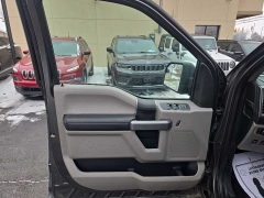 Used 2016  Ford F-150 4WD SuperCrew XLT 5 1&sol;2 at City Wide Auto Credit near Toledo&comma; OH