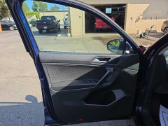 Used 2021  Volkswagen Tiguan 2&period;0T SE R-Line Black 4MOTION at City Wide Auto Credit near Toledo&comma; OH