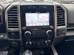 Used 2016  Ford F-150 4WD SuperCrew Platinum 5 1&sol;2 at City Wide Auto Credit near Toledo&comma; OH