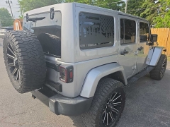 Used 2018  Jeep Wrangler JK Unlimited 4d SUV 4WD Sahara Altitude at City Wide Auto Credit near Toledo&comma; OH
