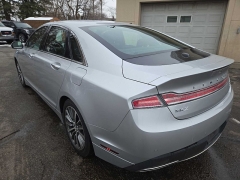 Used 2019  Lincoln MKZ Hybrid 4d Sedan FWD at City Wide Auto Credit near Toledo&comma; OH