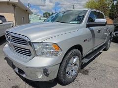 Used 2017  Ram 1500 4WD Crew Cab Big Horn at City Wide Auto Credit near Toledo&comma; OH