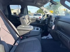 Used 2020  Chevrolet Silverado 1500 4WD Double Cab LT at City Wide Auto Credit near Toledo, OH