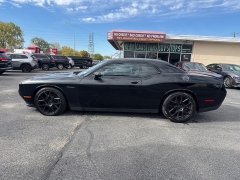 Used 2015  Dodge Challenger 2d Coupe R/T Plus at City Wide Auto Credit near Toledo, OH