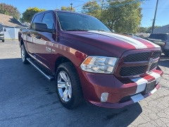 Used 2018  Ram 1500 4WD Crew Cab Express at City Wide Auto Credit near Toledo, OH