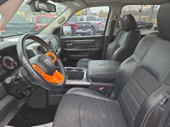 Used 2016  Ram 1500 2WD Crew Cab Sport at City Wide Auto Credit near Toledo&comma; OH