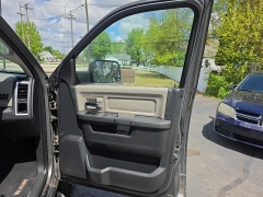 Used 2012  Ram 2500 4WD Crew Cab SLT at City Wide Auto Credit near Toledo&comma; OH