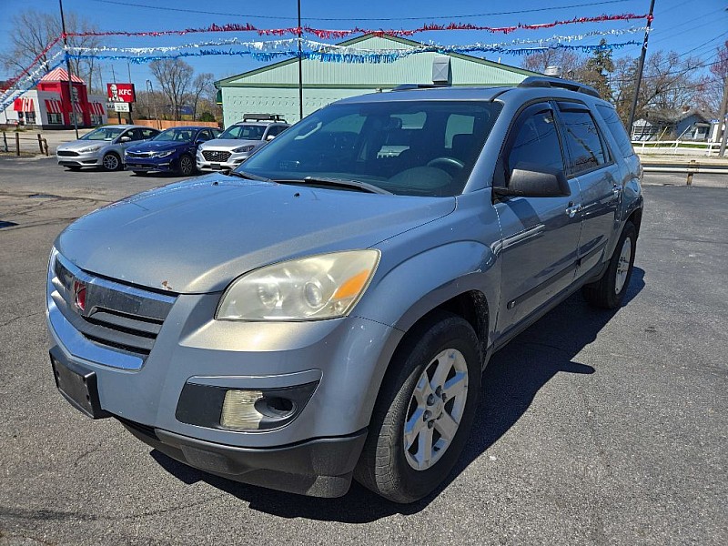 Used 2008  Saturn Outlook 4d SUV FWD XE at City Wide Auto Credit near Toledo, OH