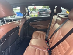 Used 2019  Kia Sorento 4d SUV AWD SXL at City Wide Auto Credit near Toledo&comma; OH