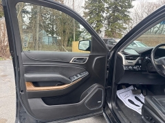 Used 2019  GMC Yukon XL 4d SUV 4WD Denali at City Wide Auto Credit near Toledo&comma; OH