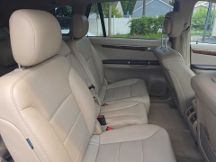 Used 2011  Mercedes-Benz R-Class 4d Wagon R350 4matic at City Wide Auto Credit near Toledo&comma; OH