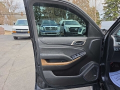 Used 2020  GMC Yukon XL 4d SUV 4WD Denali at City Wide Auto Credit near Toledo&comma; OH