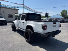 Used 2020  Jeep Gladiator Crew Cab Overland at City Wide Auto Credit near Toledo&comma; OH