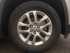 Used 2020  Chevrolet Traverse 4d SUV AWD LT Cloth w&sol;1LT at City Wide Auto Credit near Toledo&comma; OH