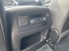 Used 2019  Chevrolet Suburban 4d SUV 4WD LT at City Wide Auto Credit near Toledo&comma; OH