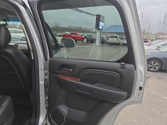 Used 2014  Cadillac Escalade 4d SUV AWD Premium at City Wide Auto Credit near Toledo&comma; OH
