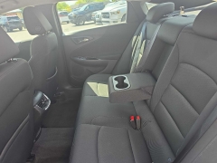 Used 2017  Chevrolet Malibu 4d Sedan LT at City Wide Auto Credit near Toledo&comma; OH