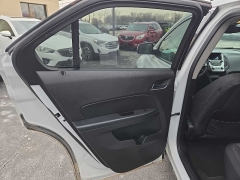 Used 2016  Chevrolet Equinox 4d SUV FWD LT at City Wide Auto Credit near Toledo&comma; OH