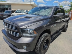 Used 2016  Ram 1500 4WD Crew Cab Sport at City Wide Auto Credit near Toledo&comma; OH