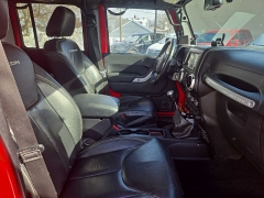 Used 2014  Jeep Wrangler Unlimited 4d Convertible Rubicon at City Wide Auto Credit near Toledo&comma; OH