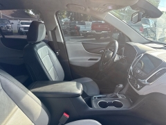 Used 2020  Chevrolet Equinox 4d SUV AWD Premier w&sol;1LZ at City Wide Auto Credit near Toledo&comma; OH