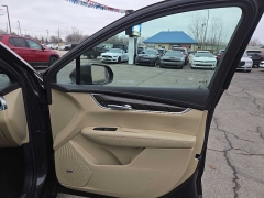 Used 2017  Cadillac XT5 4d SUV FWD at City Wide Auto Credit near Toledo&comma; OH