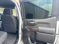 Used 2019  GMC Sierra 1500 4WD Crew Cab Elevation at City Wide Auto Credit near Toledo&comma; OH