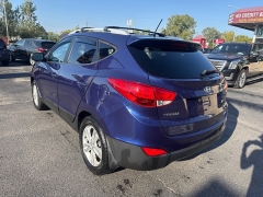 Used 2013  Hyundai Tucson 4d SUV AWD GLS at City Wide Auto Credit near Toledo, OH
