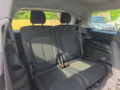 Used 2023  Jeep Grand Cherokee L Laredo 4x4 at City Wide Auto Credit near Toledo&comma; OH