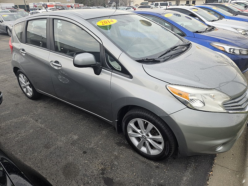 Used 2014  Nissan Versa Note 5dr HB CVT 1.6 SV at Superior Car Credit near East Dundee, IL
