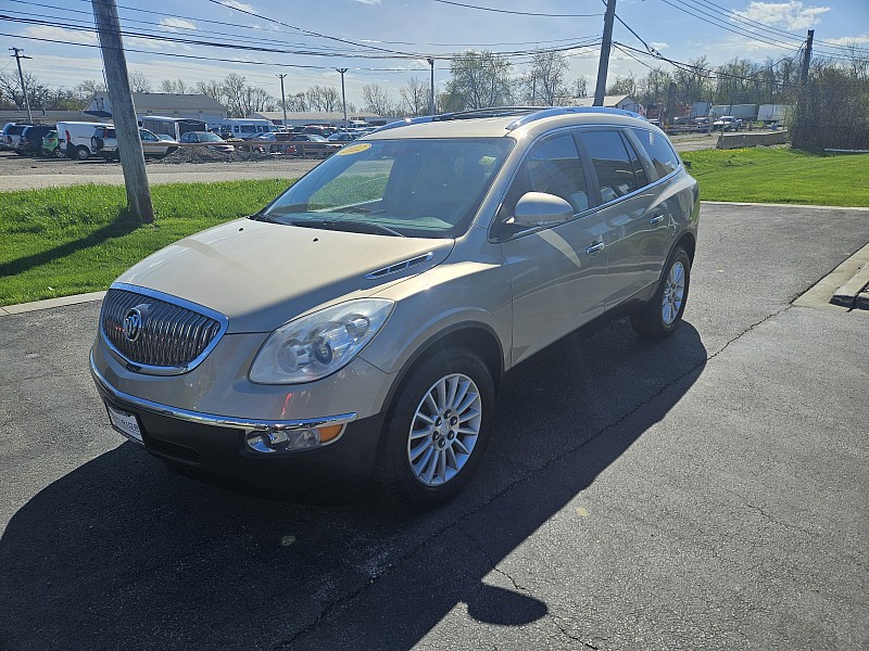 Used 2012  Buick Enclave 4d SUV FWD Leather at Superior Car Credit near East Dundee, IL