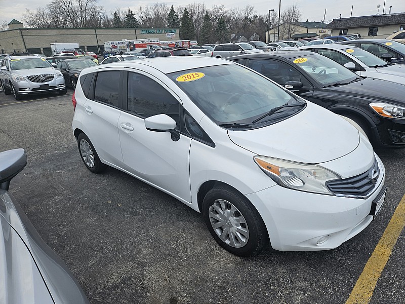 Used 2015  Nissan Versa Note 5dr HB 1.6 at Superior Car Credit near East Dundee, IL
