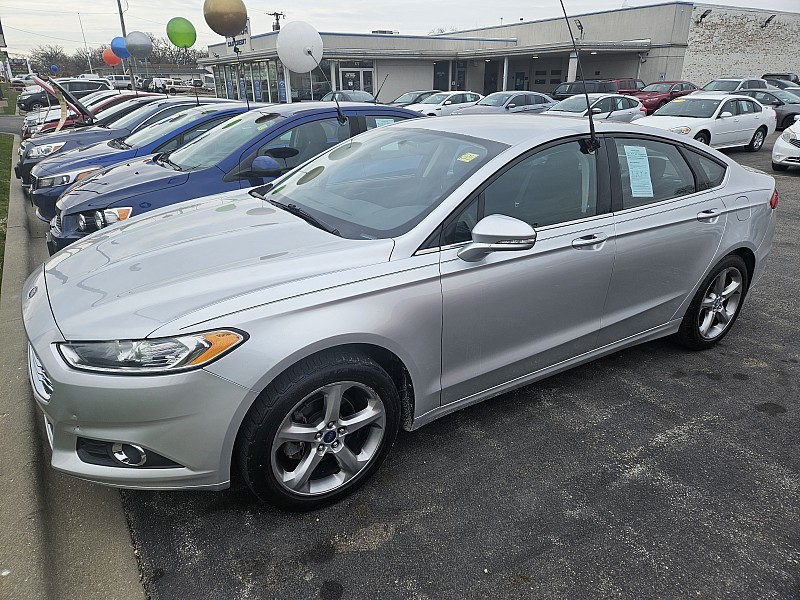 Used 2013  Ford Fusion 4d Sedan SE 1.6L EcoBoost at Superior Car Credit near East Dundee, IL